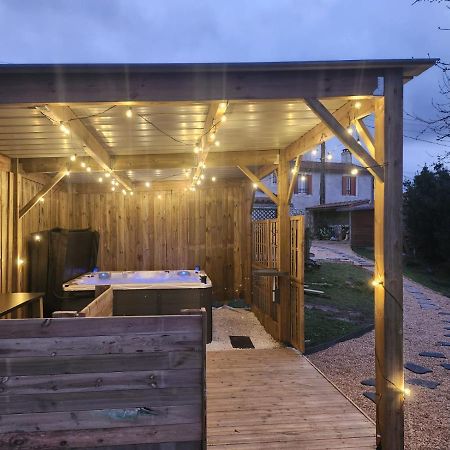 Appartamento Petite Maison Mitoyenne Avec Terrasse Saint-Julien-de-Concelles Esterno foto