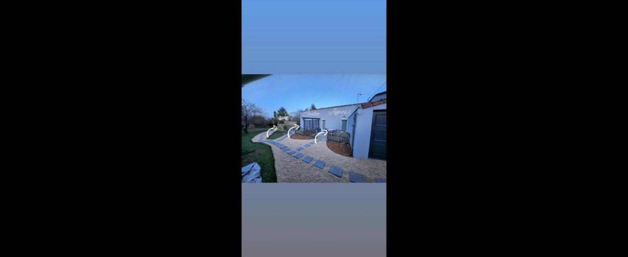 Appartamento Petite Maison Mitoyenne Avec Terrasse Saint-Julien-de-Concelles Esterno foto